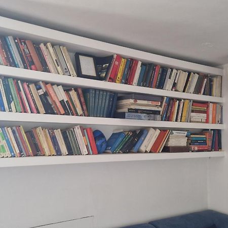 Casa Di Libri - Delizioso Appartamento A 10 Min Da Trastevere Ρώμη Εξωτερικό φωτογραφία